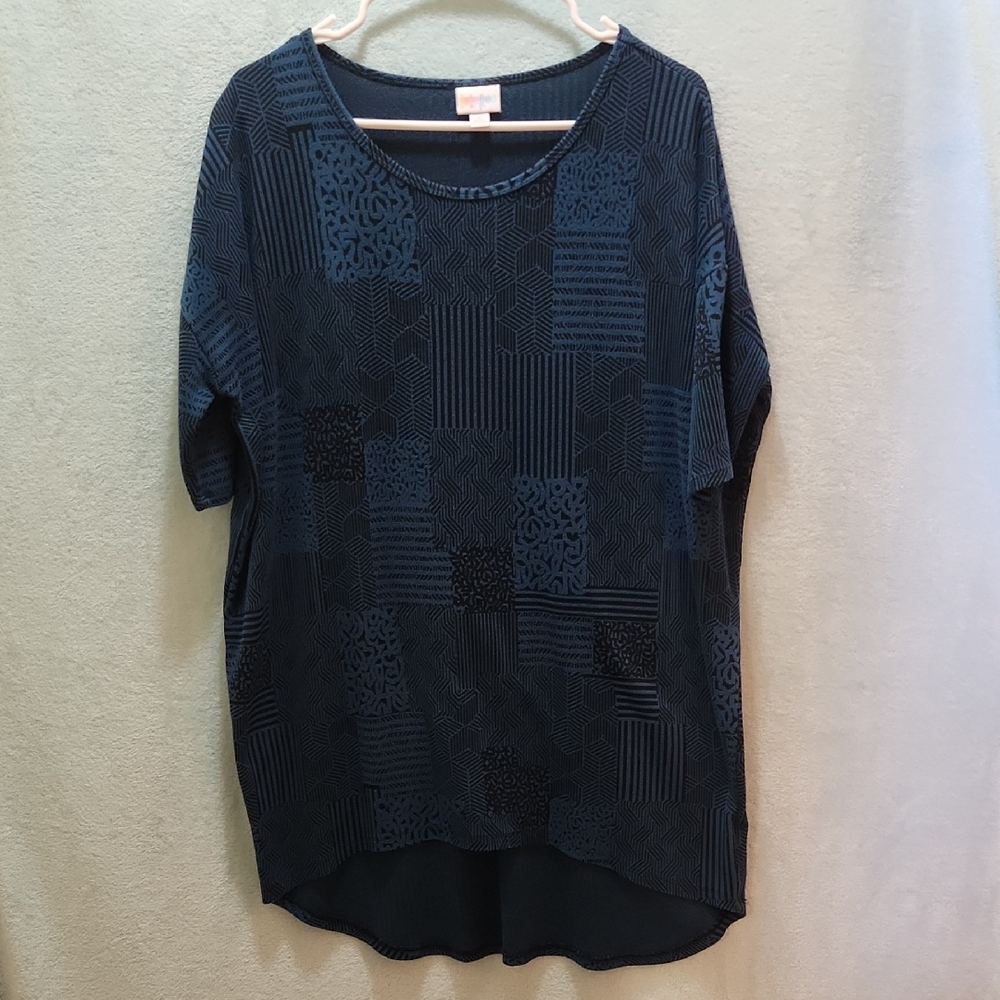 LuLaRoe Navy Patterned Short Sleeve Tee
